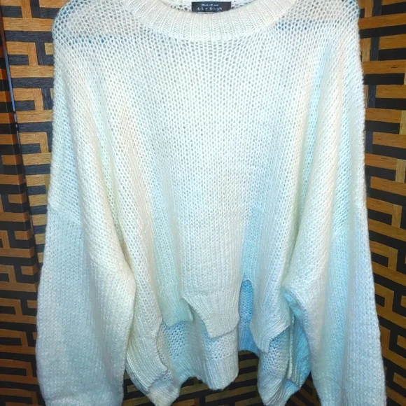 Blue Blush "Made With Love" Distressed Hem Crewneck Cable knit Baggy Sweater - Picture 7 of 7
